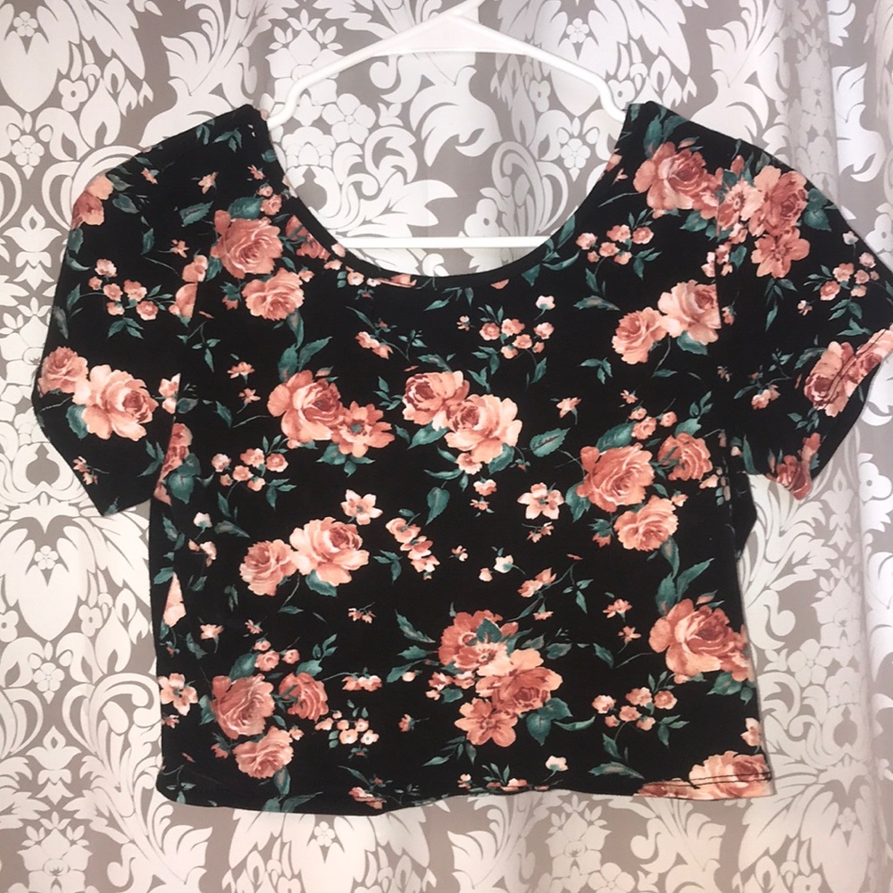 Floral crop top